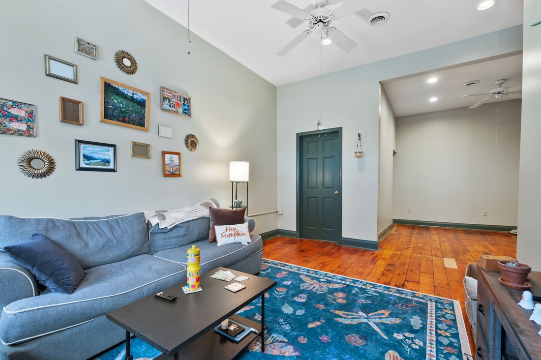House in Pittsburgh, Pennsylvania, United States 4 - 16505292