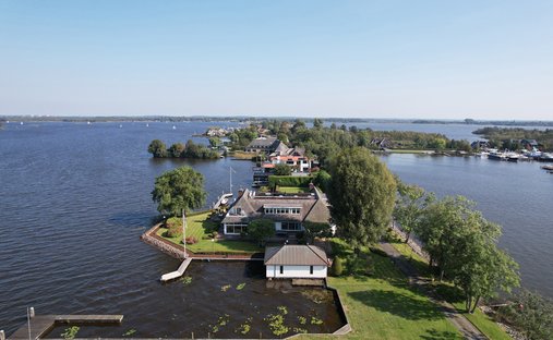 House in Loosdrecht, North Holland, Netherlands 1