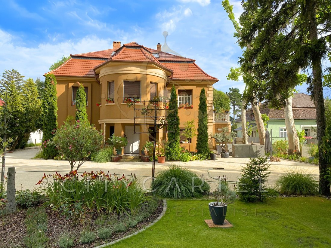 Villa in Siófok, Somogy County, Hungary 1 - 16505295