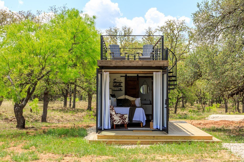Fredericksburg, Texas, United States 4 - 16505432