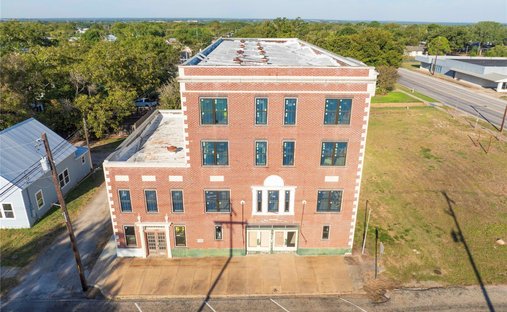 House in Schulenburg, Texas, United States 1