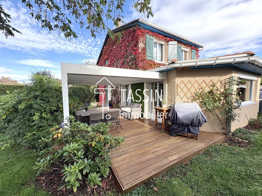 House in Marcy-l'Etoile, Auvergne-Rhône-Alpes, France 1 - 16506207