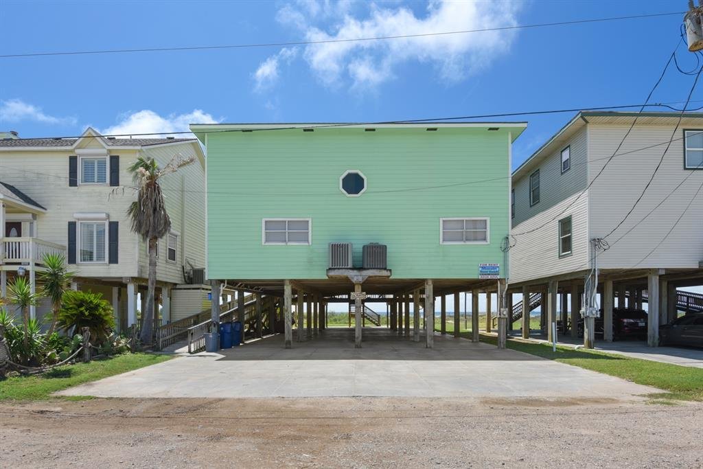 House in Freeport, Texas, United States 2 - 16507772
