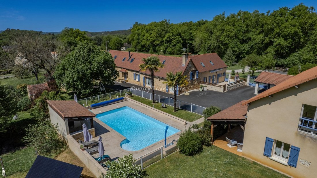 Estate in Gourdon, Occitania, France 3 - 16509936