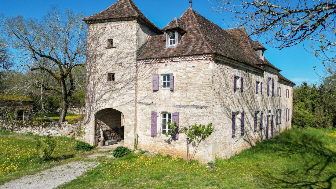 House in Martel, Occitania, France 4 - 16506401