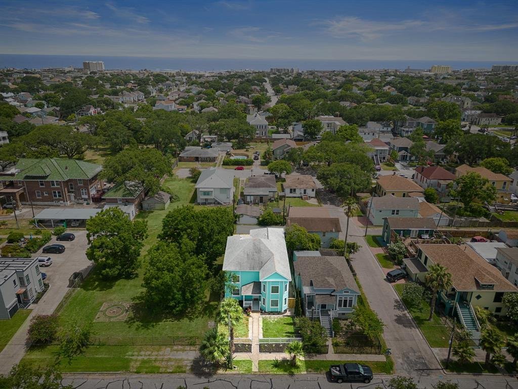 House in Galveston, Texas, United States 4 - 16509859