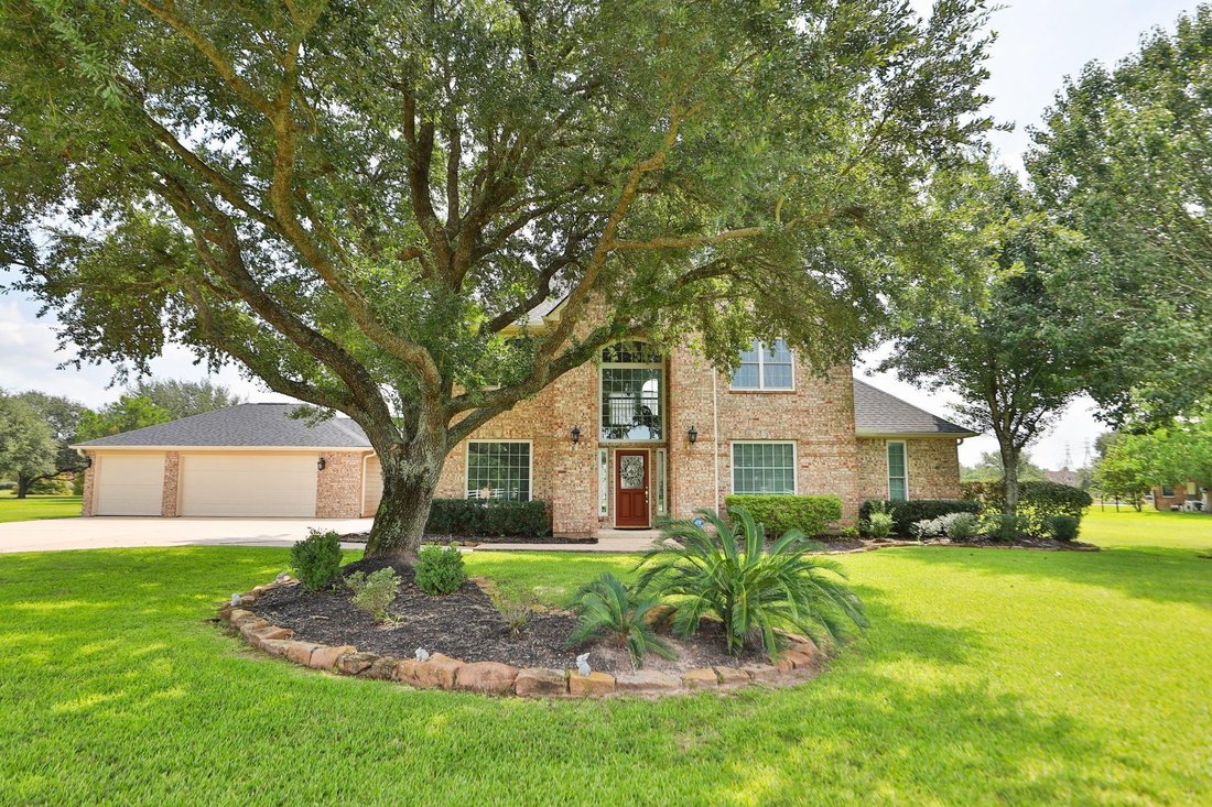House in Tomball, Texas, United States 5 - 16510271