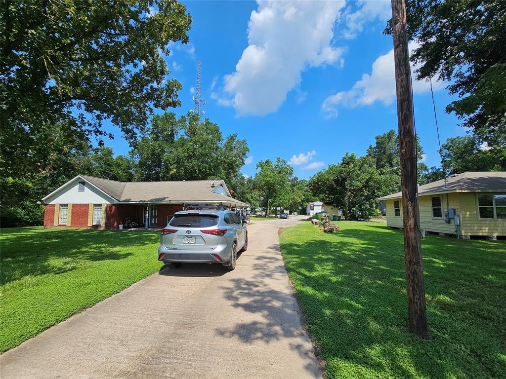 Houston, Texas, United States 3 - 16510225