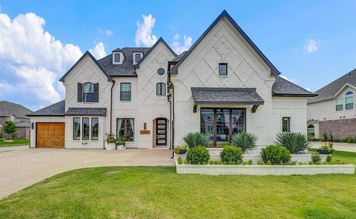 House in Mansfield, Texas, United States 1