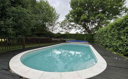 Castle for Sale in Montignac, Nouvelle-Aquitaine, France