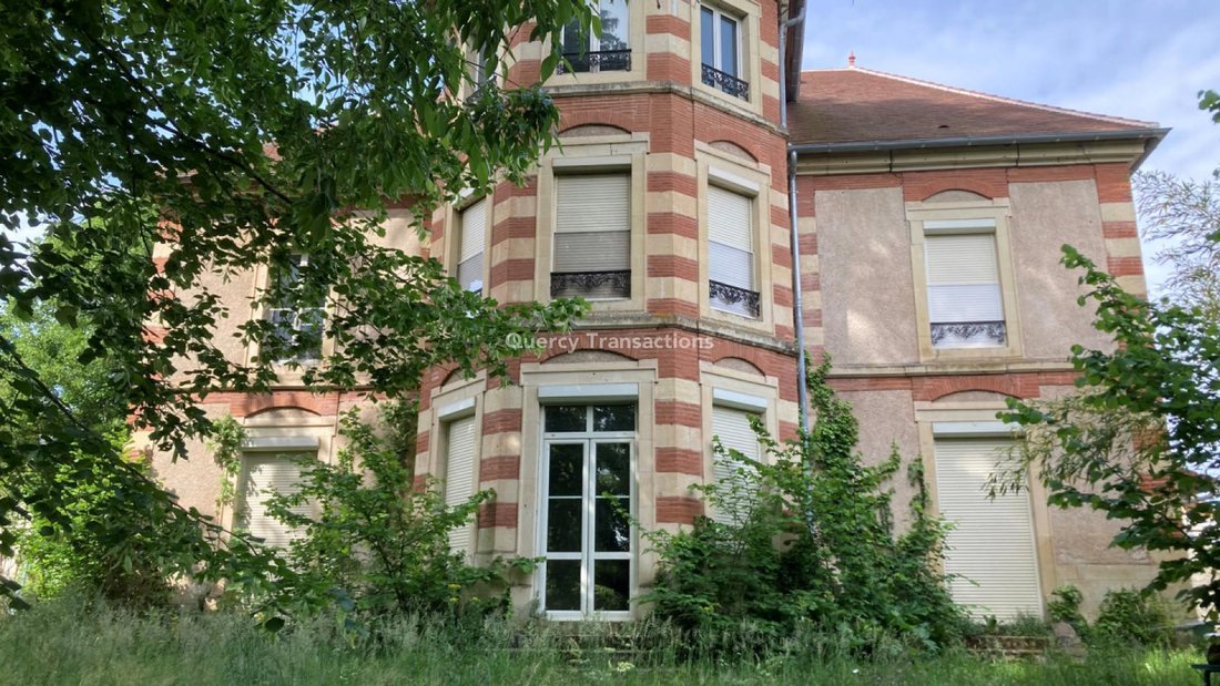 Castle in Castelfranc, Occitania, France 1 - 16508737