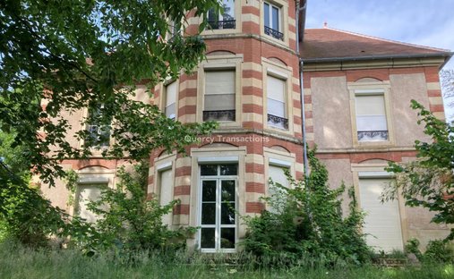 Castle in Castelfranc, Occitania, France 1