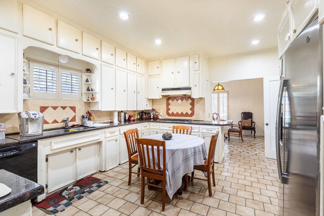 House in Houston, Texas, United States 4 - 16508934