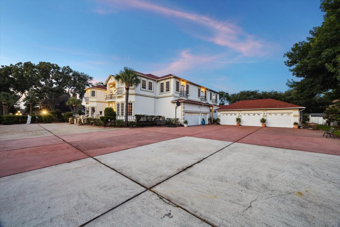 House in Pasadena, Texas, United States 5 - 16506942
