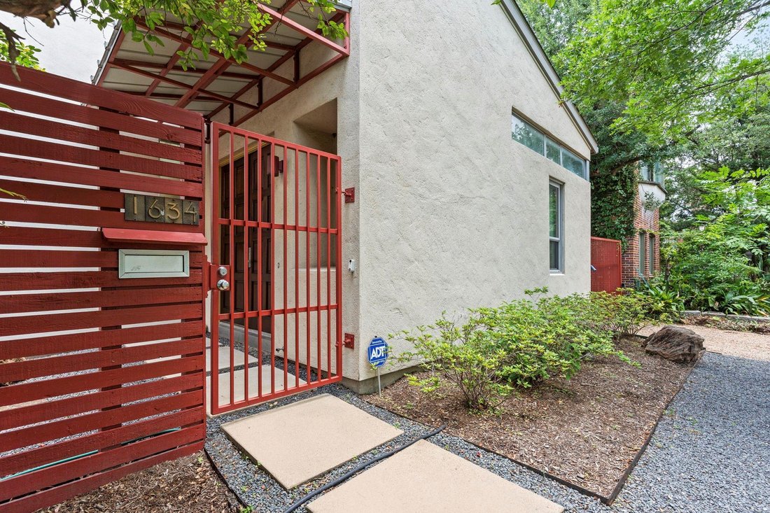 House in Houston, Texas, United States 3 - 16508003