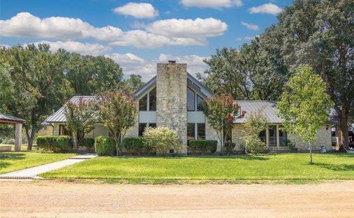 House in San Saba, Texas, United States 1