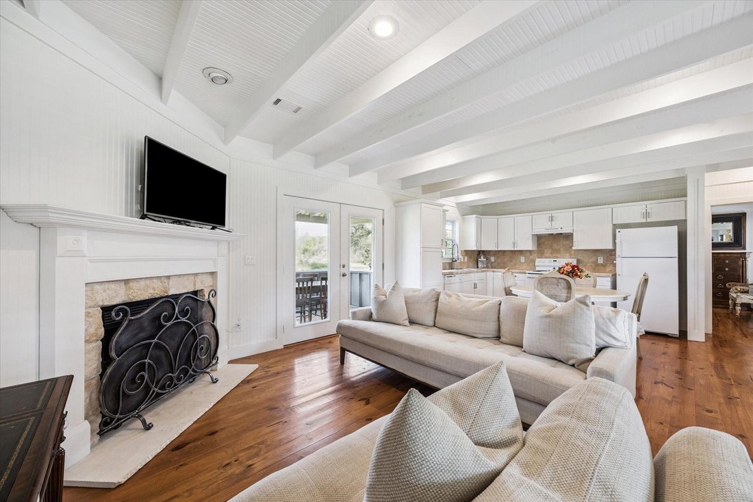 House in Round Top, Texas, United States 4 - 16510844