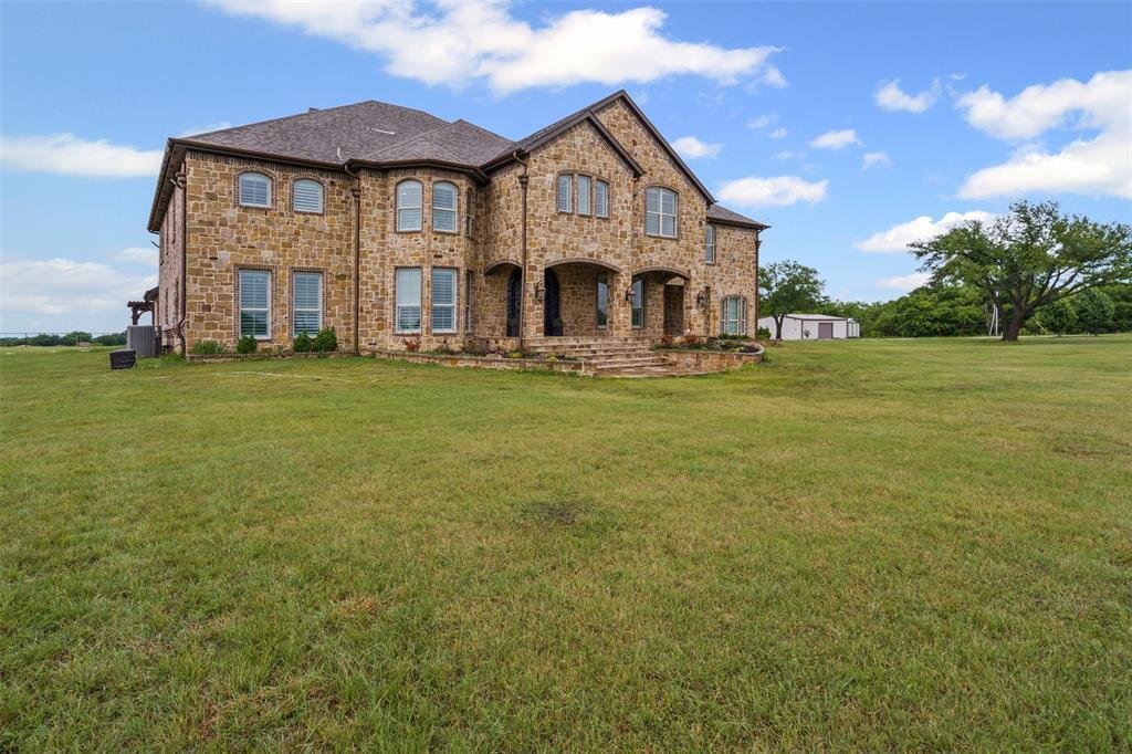 House in Crowley, Texas, United States 3 - 16514009
