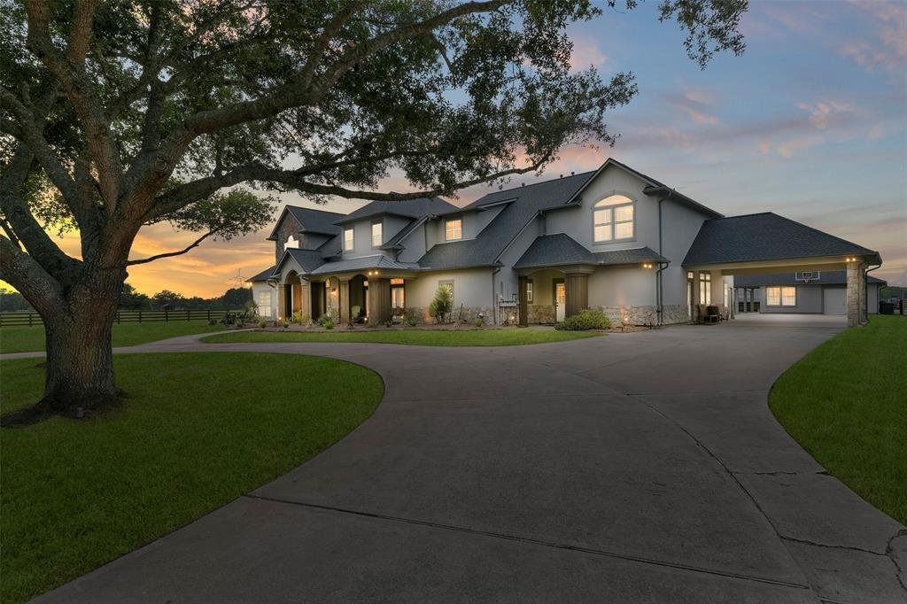 House in Friendswood, Texas, United States 2 - 16508625