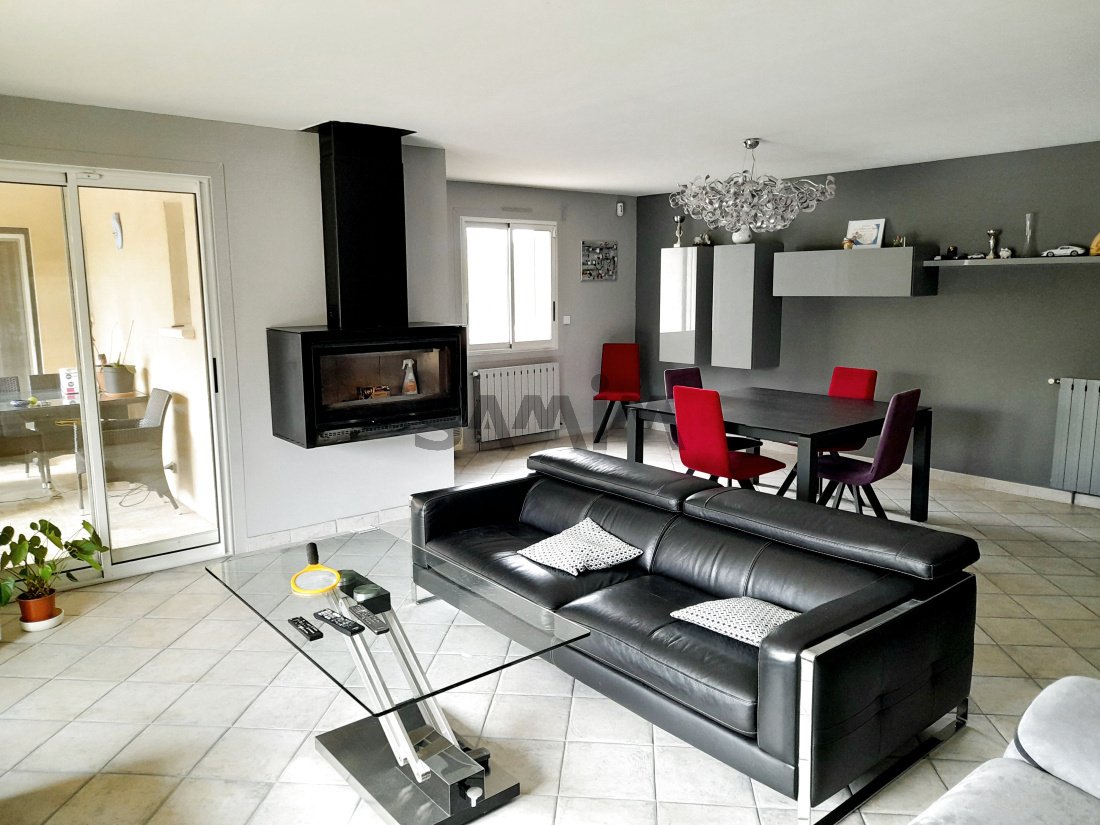 Villa in Ribaute-les-Tavernes, Occitania, France 1 - 16506414