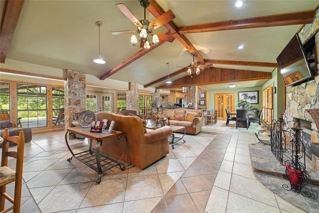 House in San Saba, Texas, United States 5 - 16514401