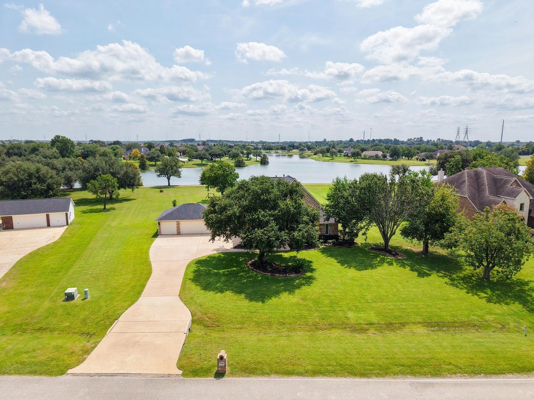 House in Tomball, Texas, United States 1 - 16510271