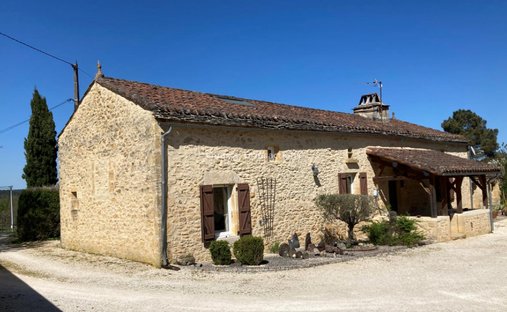 Castle for Sale in Prayssac, Occitanie, France