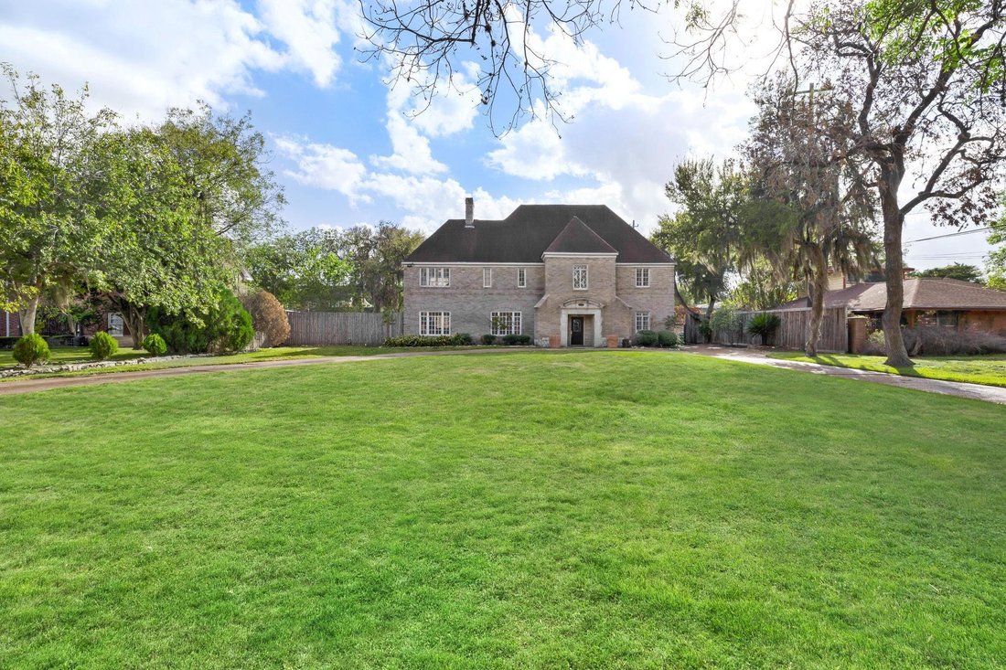 House in Houston, Texas, United States 1 - 16508934