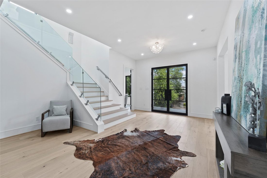 House in Houston, Texas, United States 5 - 16510362