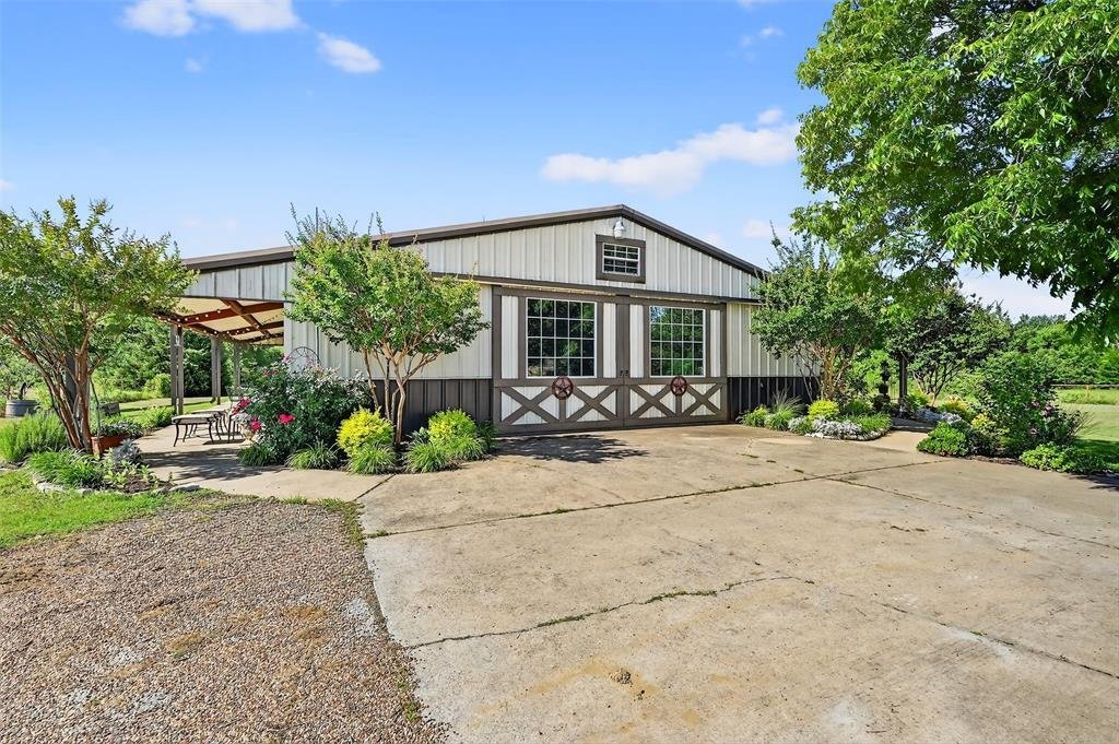 House in Pilot Point, Texas, United States 3 - 16511936