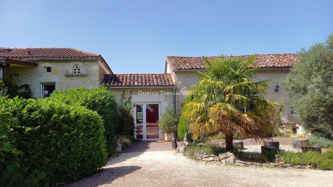 House in Charles de Gaulle, Cahors, France 2 - 16510487