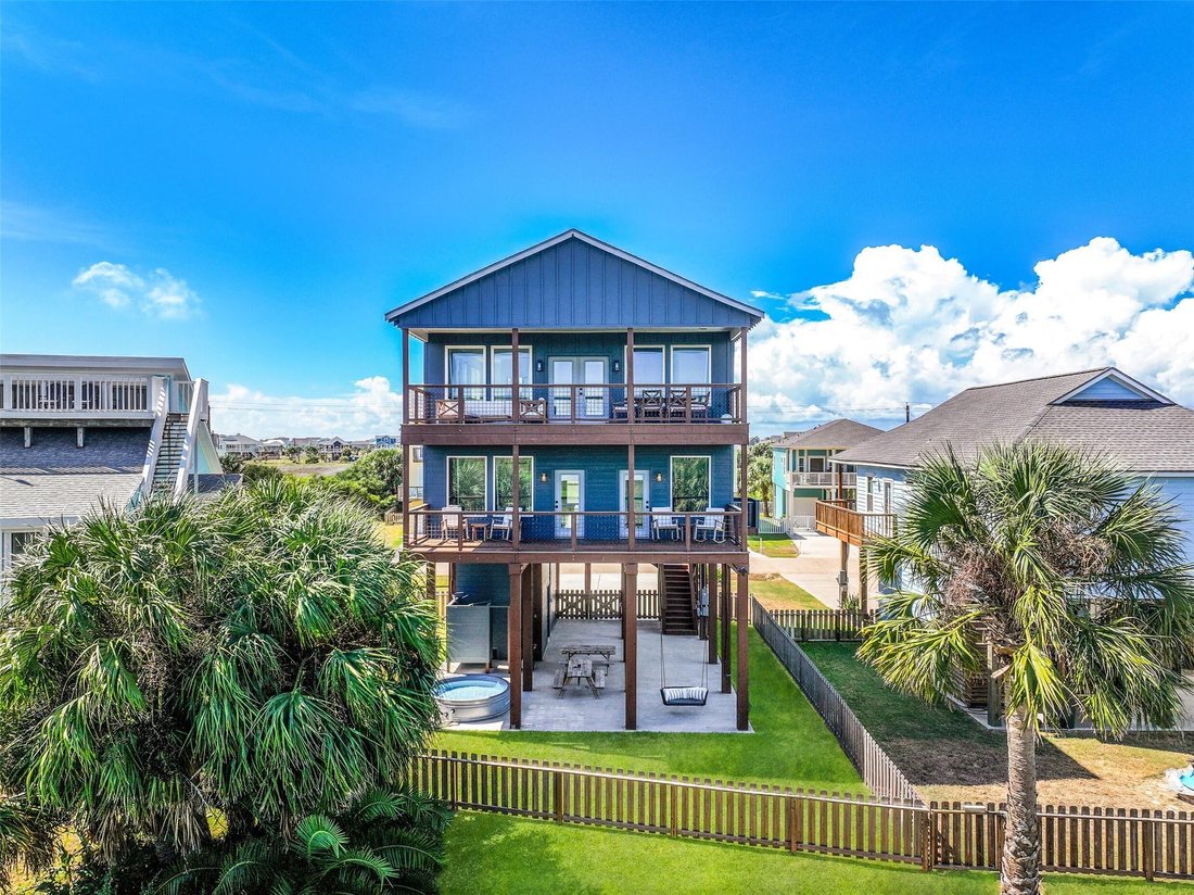 House in Galveston, Texas, United States 2 - 16507501
