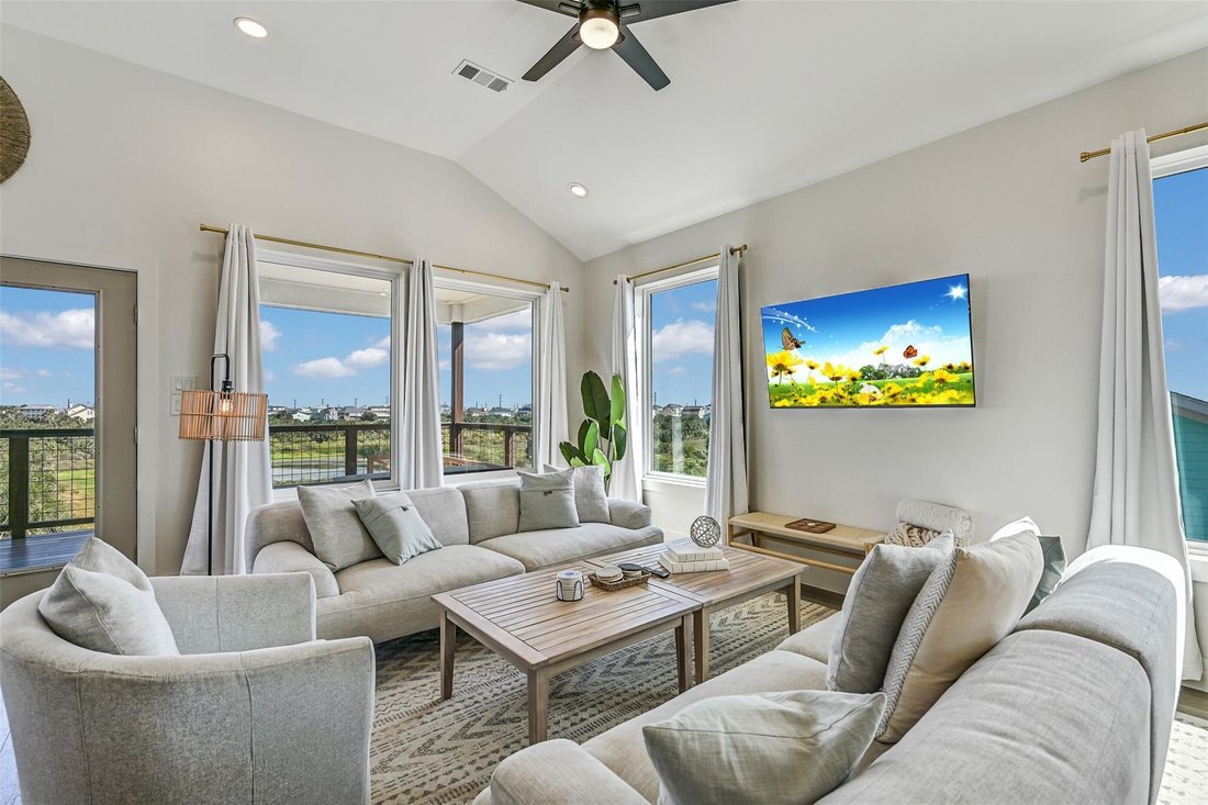 House in Galveston, Texas, United States 5 - 16507501