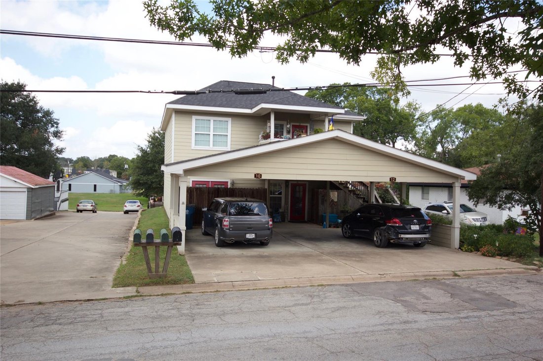 Bellville, Texas, United States 3 - 16509214