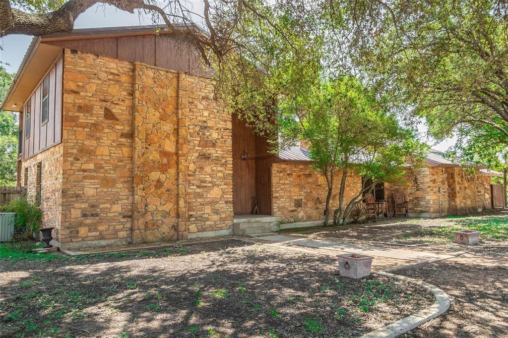 House in San Saba, Texas, United States 3 - 16514401