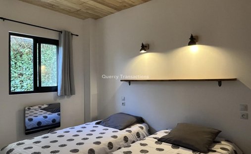 Castle for Sale in Montignac, Nouvelle-Aquitaine, France