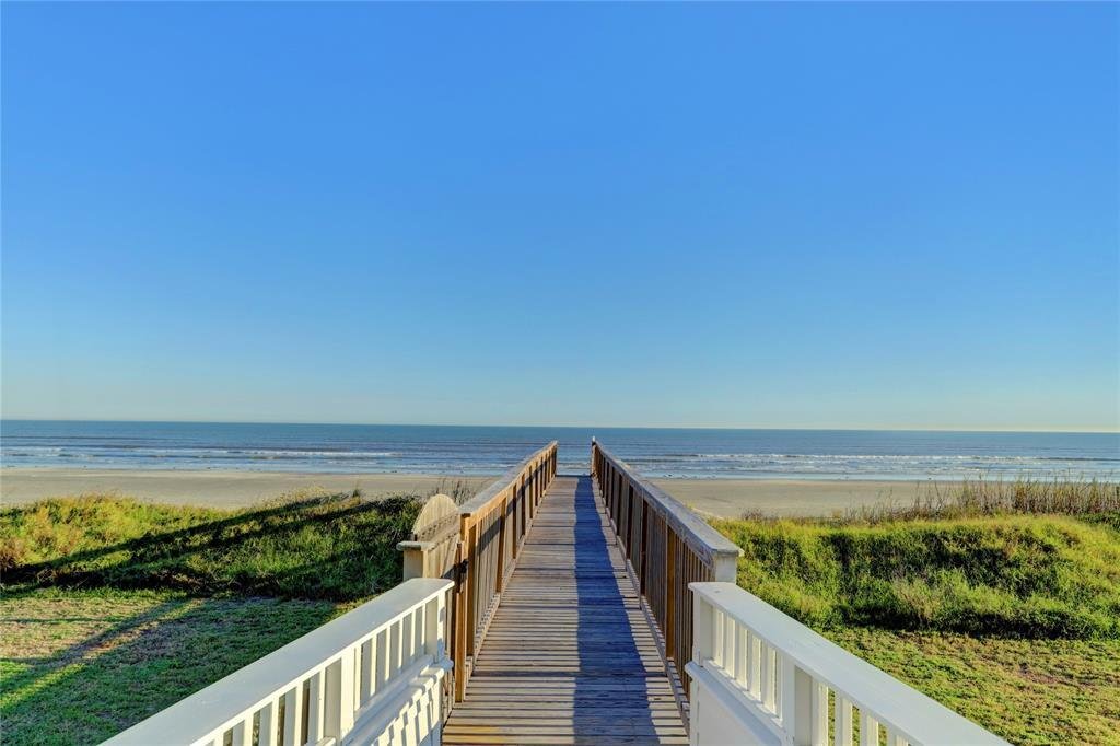 House in Galveston, Texas, United States 3 - 16508243