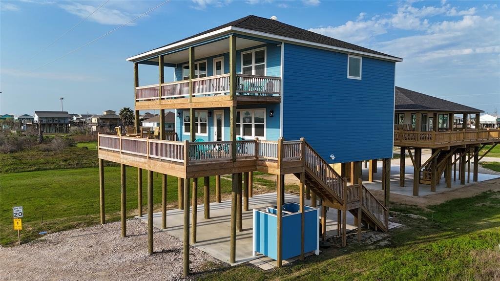 House in Bolivar Peninsula, Texas, United States 2 - 16507435