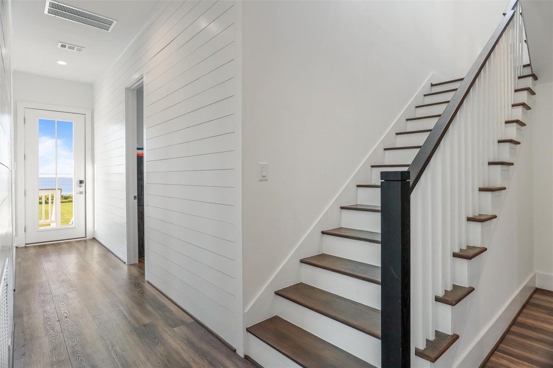 House in Galveston, Texas, United States 5 - 16507138