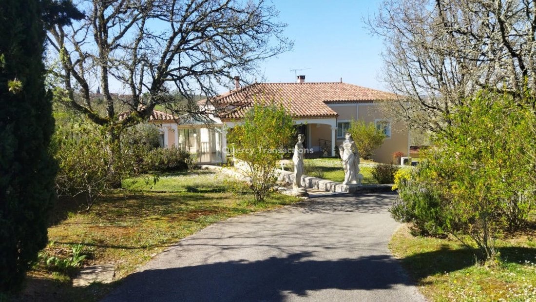 House in Charles de Gaulle, Cahors, France 2 - 16510866