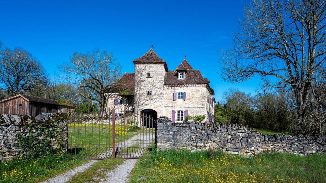House in Martel, Occitania, France 3 - 16506401
