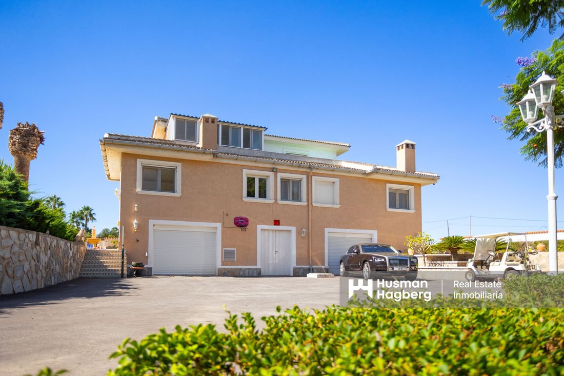 Villa in San Miguel de Salinas, Valencian Community, Spain 4 - 16510881