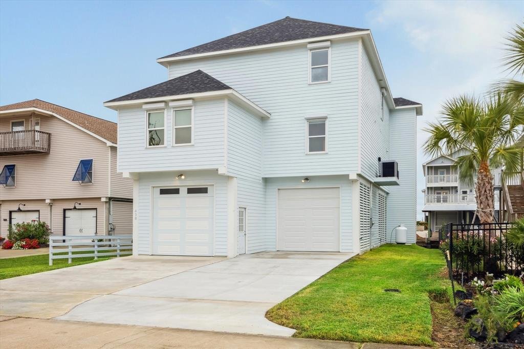 House in Galveston, Texas, United States 1 - 16507428