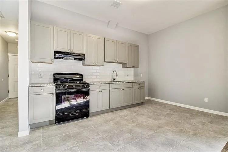House in Jersey City, New Jersey, United States 4 - 16510981