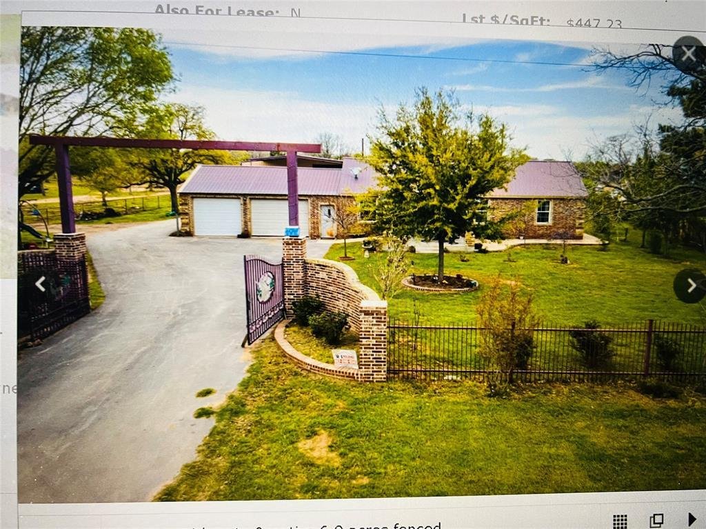 House in Cleburne, Texas, United States 3 - 16513546