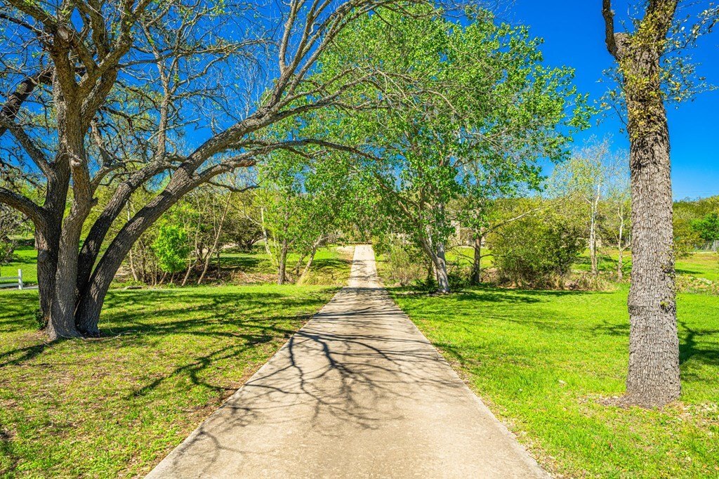 House in Kerrville, Texas, United States 2 - 16505463