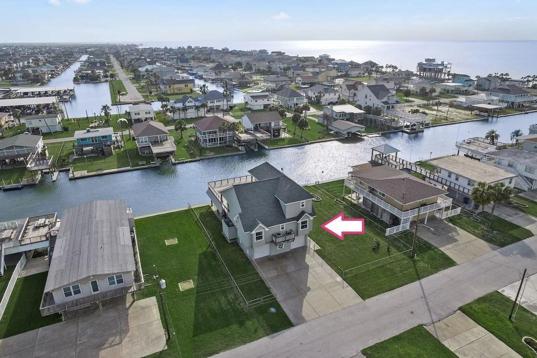House in Galveston, Texas, United States 1 - 16508055