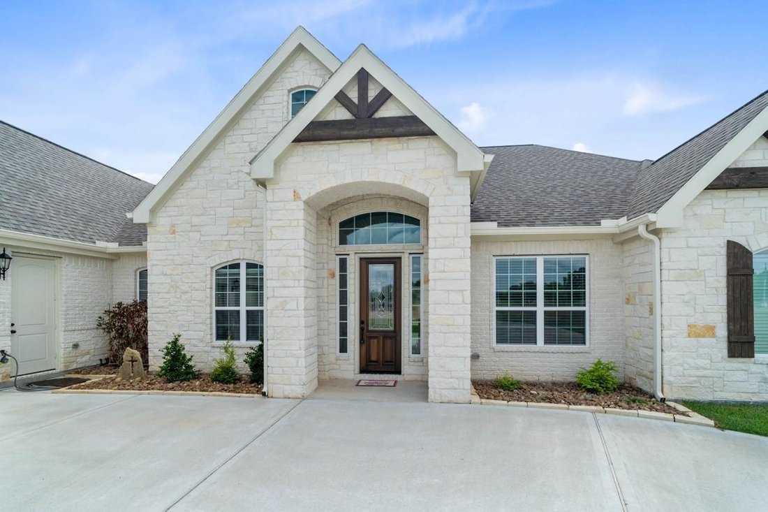 House in El Campo, Texas, United States 3 - 16506459