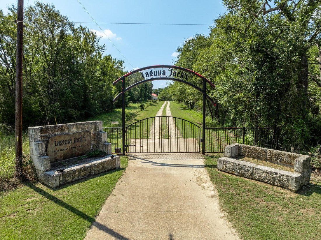 House in Thornton, Texas, United States 2 - 16510113
