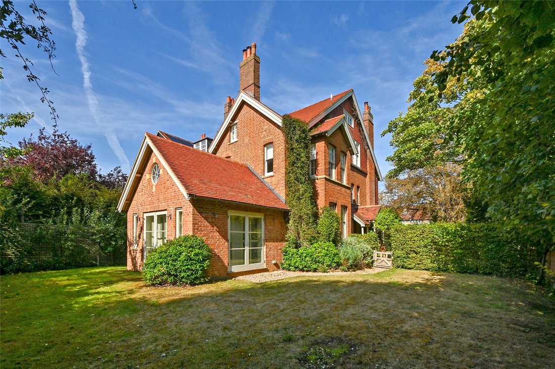 House in Park Town, Oxford, England 1 - 16510657